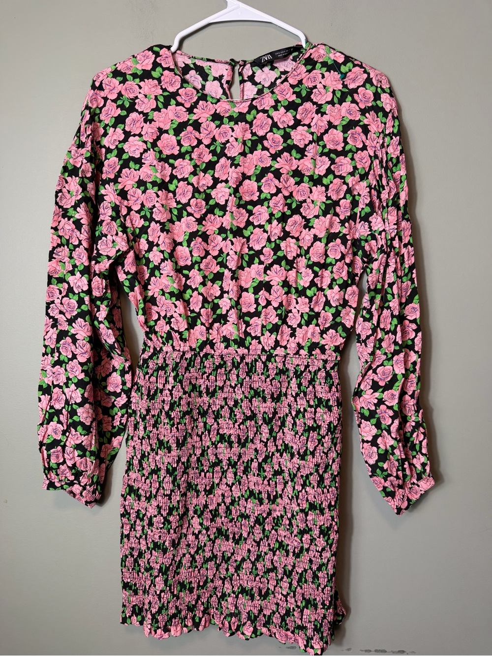 Zara Women’s  Pink Floral Long-Sleeve‎ Smocked Dress